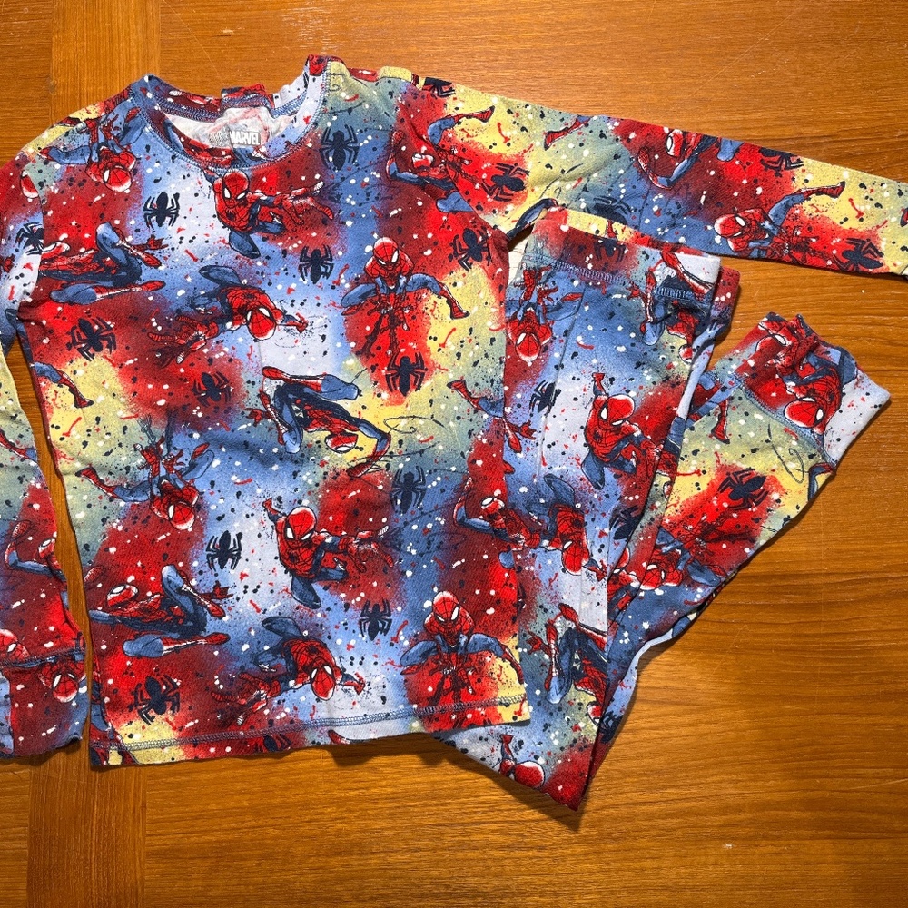 Gap Kids Marvel Superhero Spiderman Pajama Set Red Blue Yellow 12